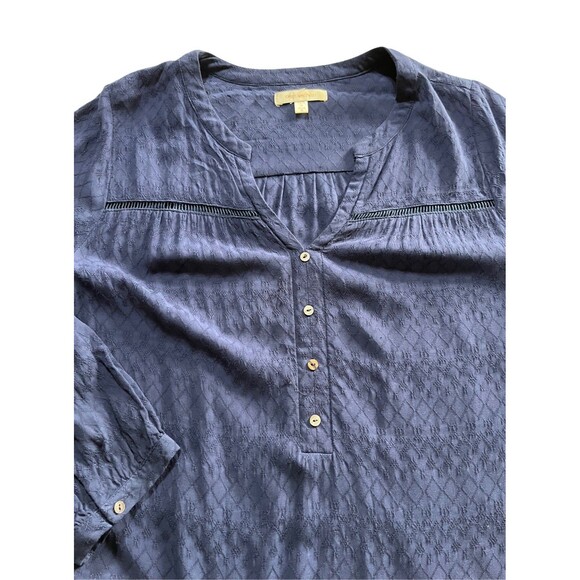 Skies Are Blue Navy Blue Peasant Top 3/4 Button Split Neck - Picture 3 of 9